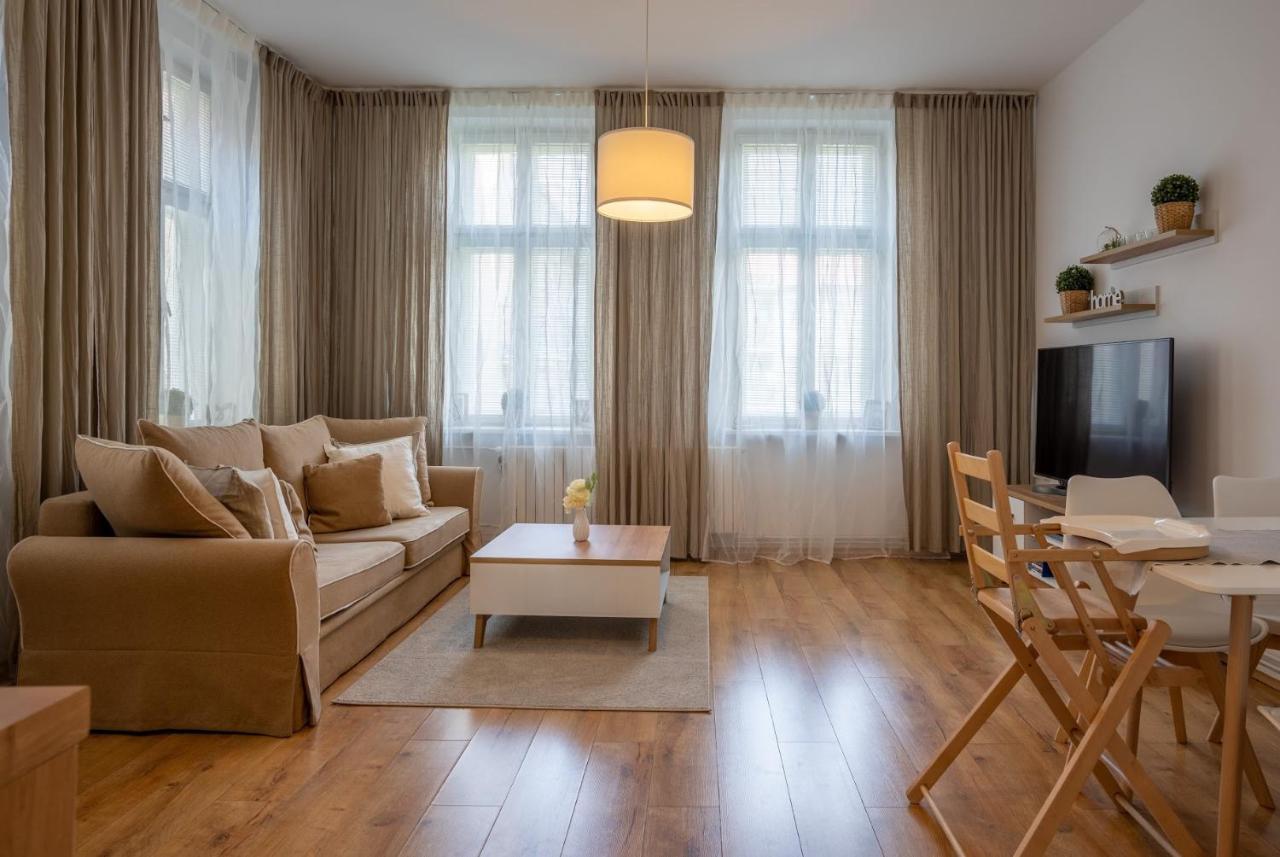 Family Apartment Острава Екстериор снимка