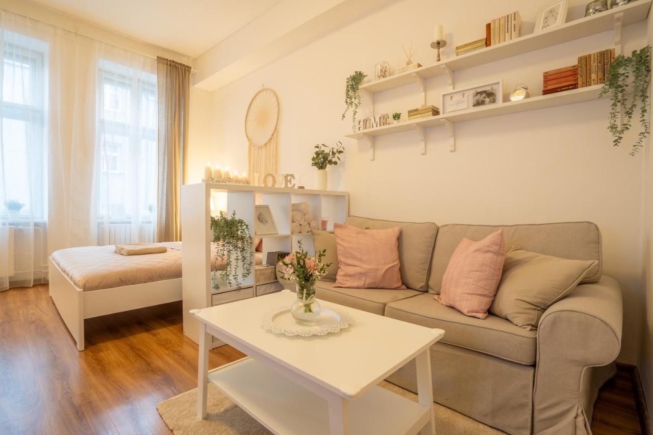 Family Apartment Острава Екстериор снимка
