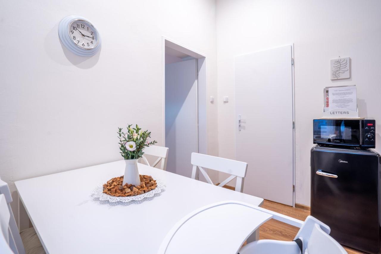 Family Apartment Острава Екстериор снимка