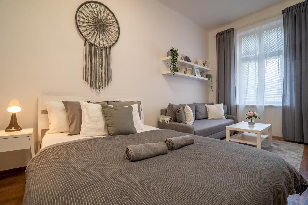 Family Apartment Острава Екстериор снимка