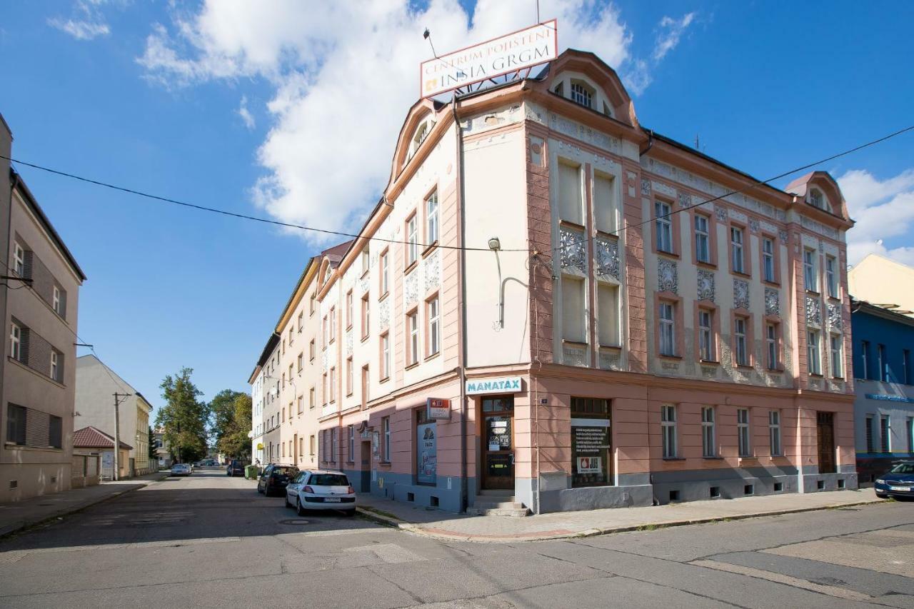 Family Apartment Острава Екстериор снимка